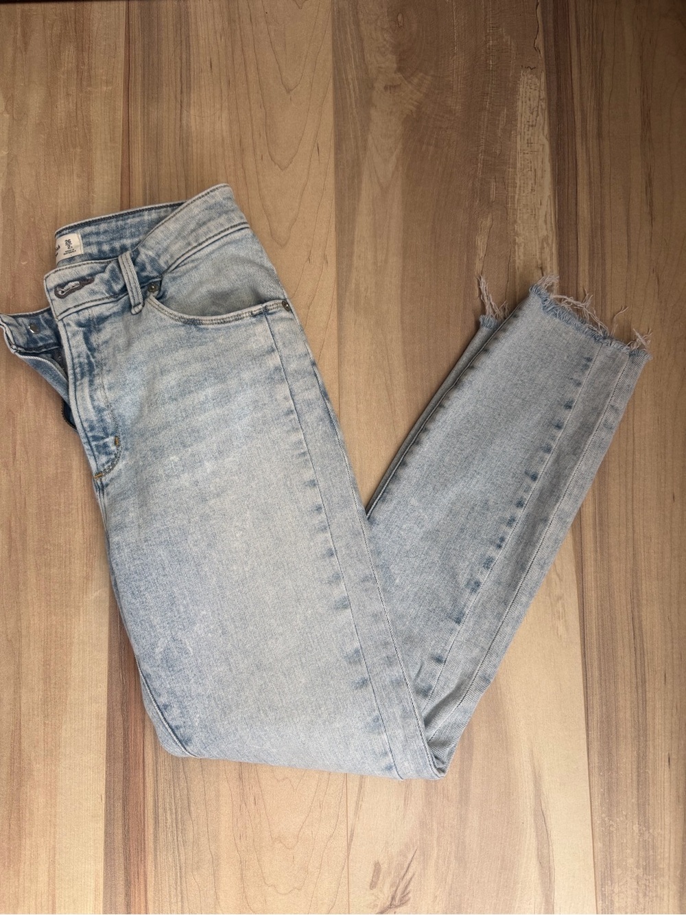 Abercrombie & Fitch The Super Skinny Jeans High Rise